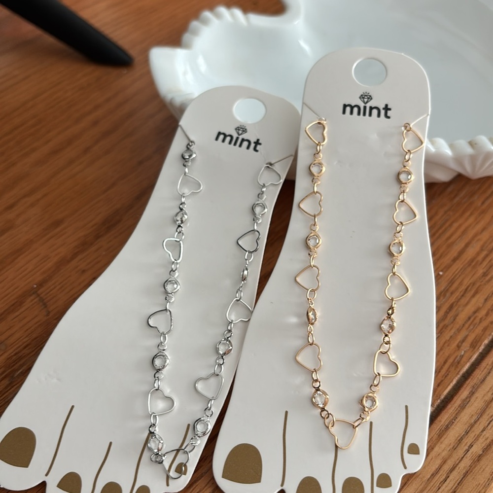 Mint Heart Chain Anklet in Gold and Silver - Picture 3 of 4